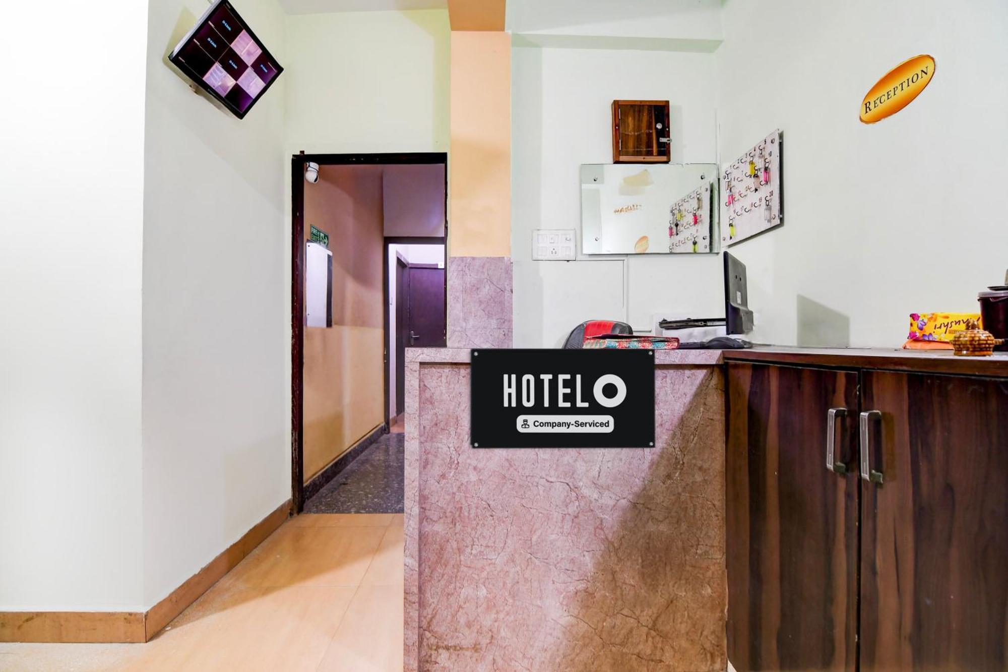 Vaccinated Staff- OYO 16892 Abhiraaj Inn Salt Lake City Exterior foto